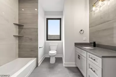 178 Newark Pompton Tpke #302, Little Falls Township, NJ 07424 - Photo 13