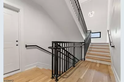 178 Newark Pompton Tpke #302, Little Falls Township, NJ 07424 - Photo 7