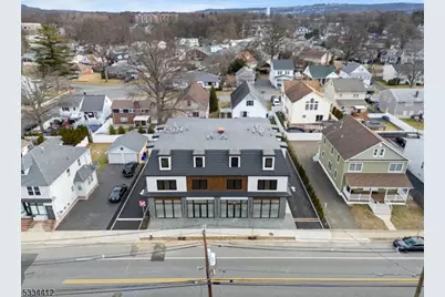 178 Newark Pompton Tpke #302, Little Falls Township, NJ 07424 - Photo 5