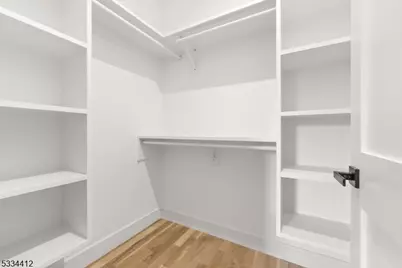 178 Newark Pompton Tpke #302, Little Falls Township, NJ 07424 - Photo 9