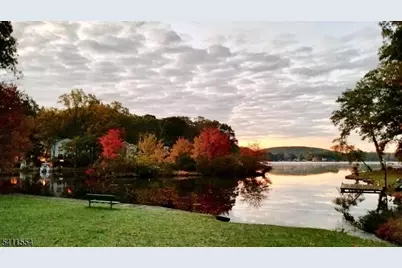 1 Beaver Ter, Jefferson Township, NJ 07885 - Photo 45