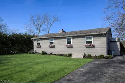 1 Beaver Ter, Jefferson Township, NJ 07885 - Photo 5