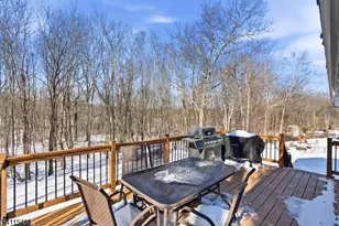 22 2nd Lt J T Wroblewski La, Jefferson Township, NJ 07438 - Photo 25