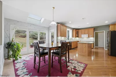 13 Old Schoolhouse Rd, Bethlehem Township, NJ 08802 - Photo 9