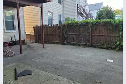 172 9th St, Passaic, NJ 07055 - Photo 9