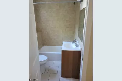 172 9th St, Passaic, NJ 07055 - Photo 5