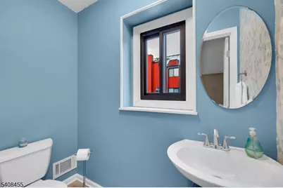 95 Wimbledon Sq, Washington Township, NJ 07853 - Photo 15