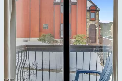 95 Wimbledon Sq, Washington Township, NJ 07853 - Photo 11