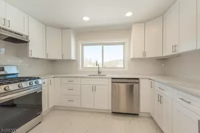 502 Otterhole Rd, West Milford Twp., NJ 07480 - Photo 9