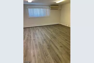 86 Greenbrook Rd, Green Brook Township, NJ 08812 - Photo 5