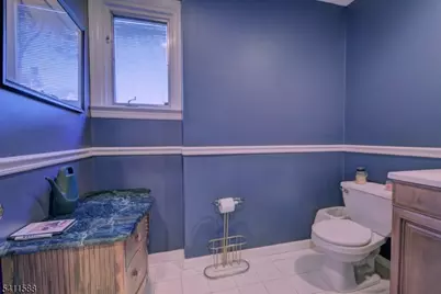 10 S Prospect St, Verona, NJ 07044 - Photo 27