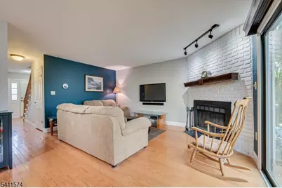 46 Carlisle Ct, Franklin Township, NJ 08873 - Photo 23