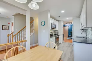 46 Carlisle Ct, Franklin Township, NJ 08873 - Photo 15