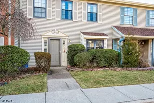 46 Carlisle Ct, Franklin Township, NJ 08873 - Photo 3