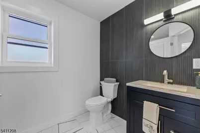 784 Valley St, Union Township, NJ 07088 - Photo 29