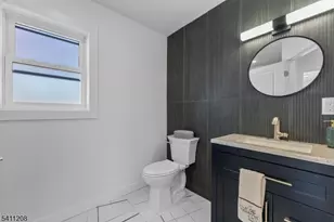 784 Valley St, Union Township, NJ 07088 - Photo 29