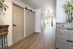 8 Dogwood Cir, Raritan Township, NJ 08822 - Photo 3