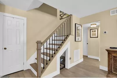 105 Riveredge Dr, Chatham Township, NJ 07928 - Photo 11