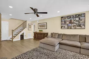 105 Riveredge Dr, Chatham Township, NJ 07928 - Photo 7