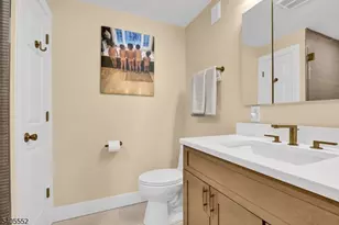 105 Riveredge Dr, Chatham Township, NJ 07928 - Photo 15