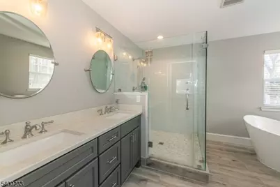 95 Crenshaw Dr, Mount Olive, NJ 07836 - Photo 23