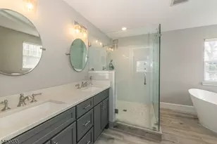 95 Crenshaw Dr, Mount Olive, NJ 07836 - Photo 23