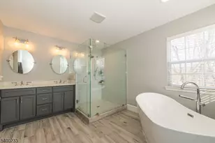 95 Crenshaw Dr, Mount Olive, NJ 07836 - Photo 21