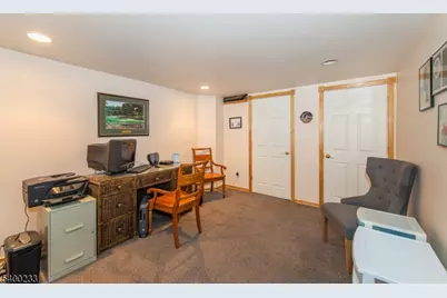 95 Crenshaw Dr, Mount Olive, NJ 07836 - Photo 35