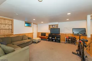 95 Crenshaw Dr, Mount Olive, NJ 07836 - Photo 37