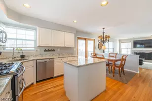 95 Crenshaw Dr, Mount Olive, NJ 07836 - Photo 7