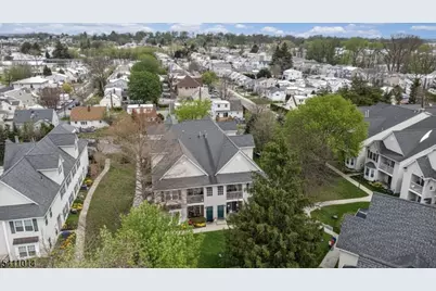 240 Cambridge Ct, Clifton, NJ 07014 - Photo 27