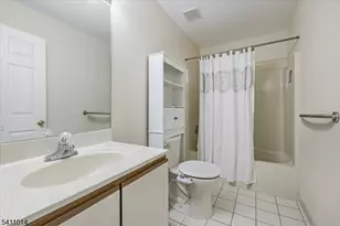 240 Cambridge Ct, Clifton, NJ 07014 - Photo 15