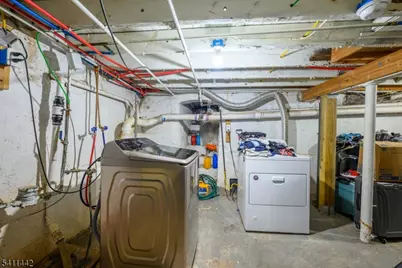 527 Cary St, Orange, NJ 07050 - Photo 33