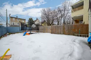 527 Cary St, Orange, NJ 07050 - Photo 37