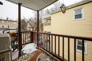 527 Cary St, Orange, NJ 07050 - Photo 35