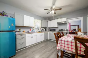 527 Cary St, Orange, NJ 07050 - Photo 19