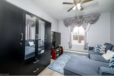 527 Cary St, Orange, NJ 07050 - Photo 15