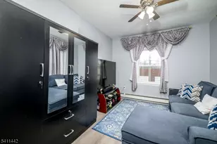 527 Cary St, Orange, NJ 07050 - Photo 15