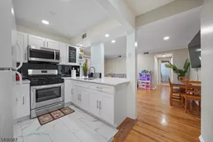 1300 Rock Ave Apt F1, North Plainfield, NJ 07060 - Photo 7