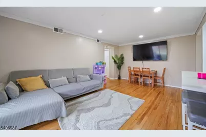 1300 Rock Ave Apt F1, North Plainfield, NJ 07060 - Photo 5