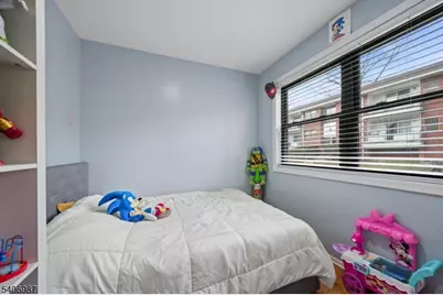 1300 Rock Ave Apt F1, North Plainfield, NJ 07060 - Photo 15