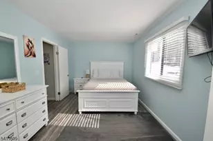 1 Onuma Ct, Vernon, NJ 07462 - Photo 9