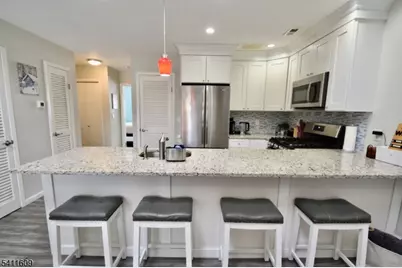 1 Onuma Ct, Vernon, NJ 07462 - Photo 7