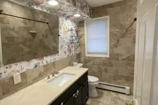 70 Suters Ln, Wayne, NJ 07470 - Photo 13