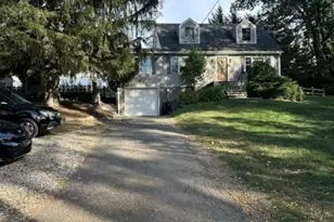 70 Suters Ln, Wayne, NJ 07470 - Photo 15