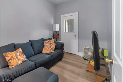 37 Blum St, Newark, NJ 07103 - Photo 5