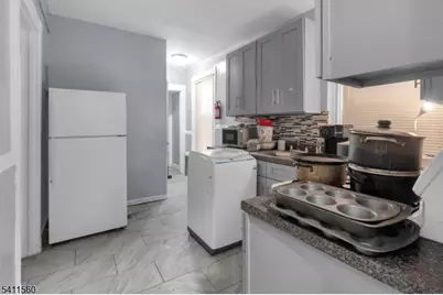 37 Blum St, Newark, NJ 07103 - Photo 9