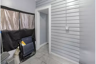 37 Blum St, Newark, NJ 07103 - Photo 11