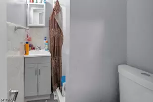 37 Blum St, Newark, NJ 07103 - Photo 23