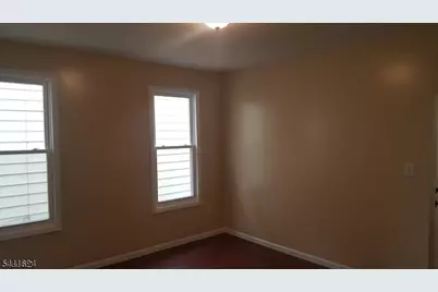 100 Lyons Ave #2, Newark, NJ 07112 - Photo 5